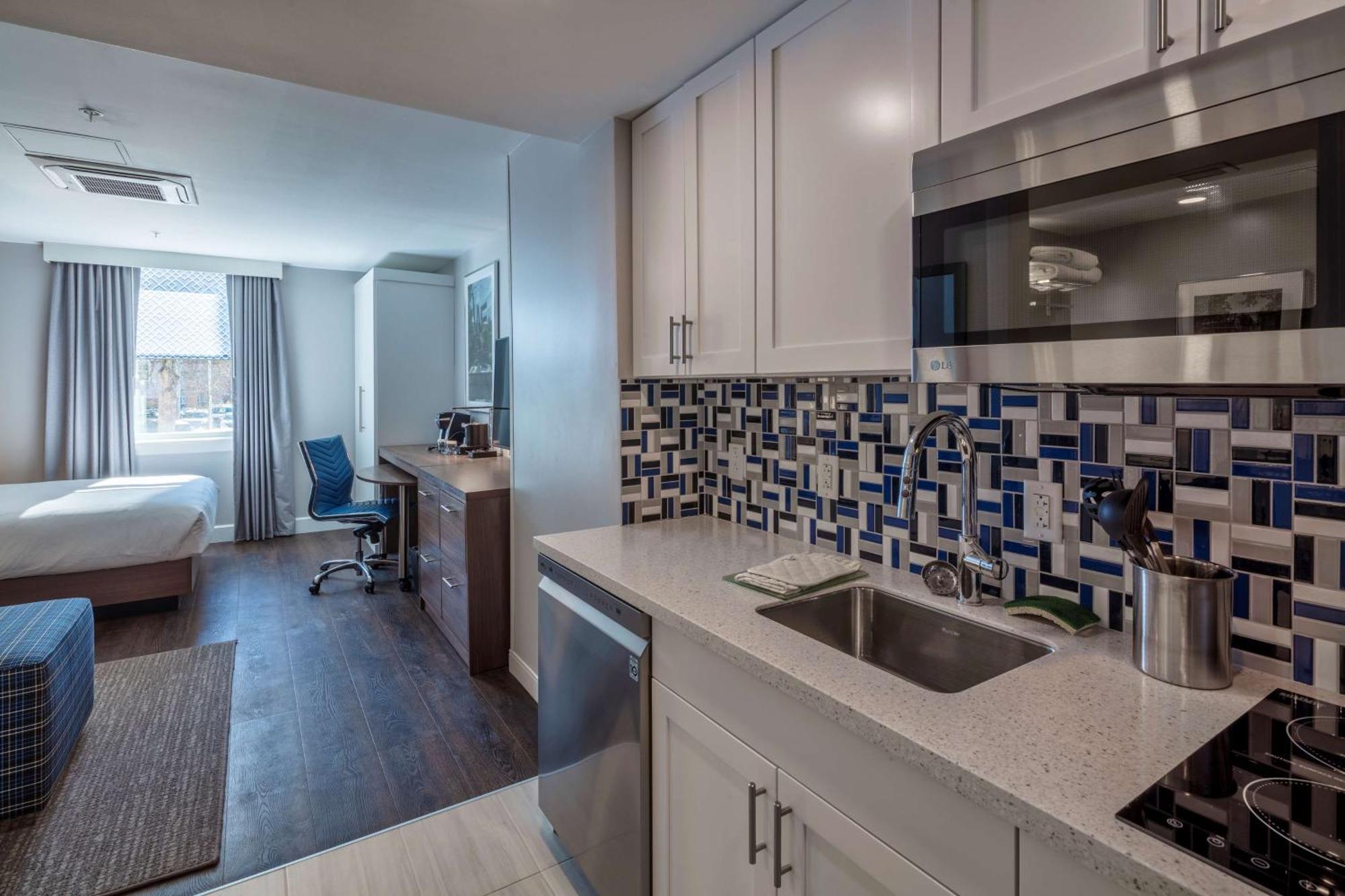 Hotel Scholar State College, Tapestry Collection By Hilton Exteriér fotografie